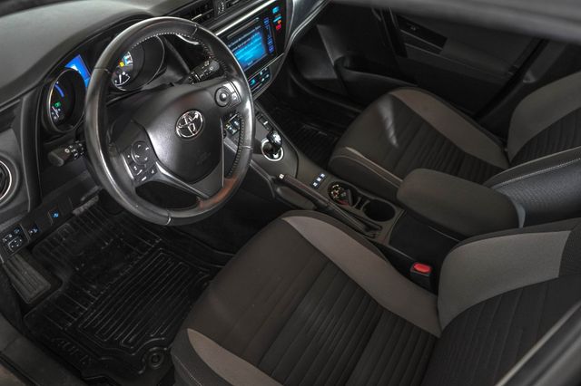 2016 TOYOTA AURIS - 15