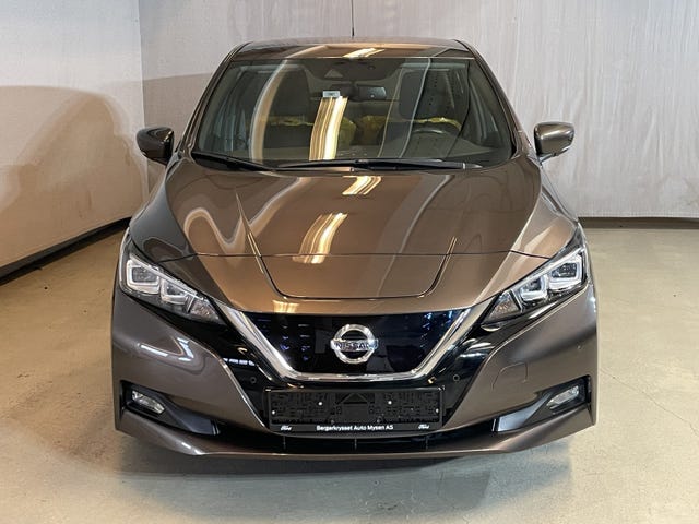 2019 NISSAN LEAF - 17