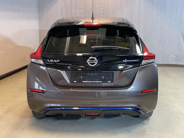 2019 NISSAN LEAF - 21