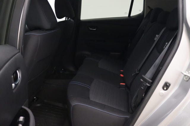 2019 NISSAN LEAF - 26