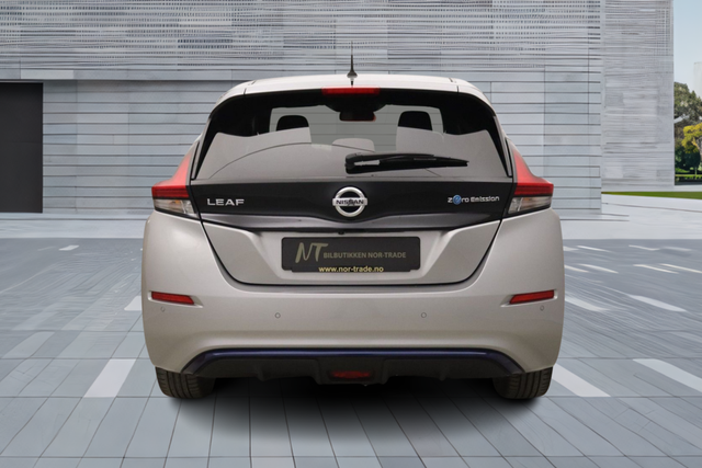 SJNFAAZE1U0073611 2019 NISSAN LEAF-4