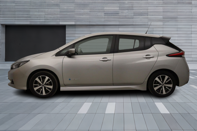 SJNFAAZE1U0073611 2019 NISSAN LEAF-2