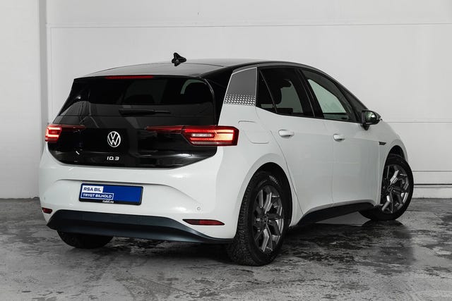 WVWZZZE1ZMP015863 2021 VOLKSWAGEN ID.3-2