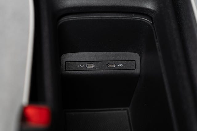 2021 VOLKSWAGEN ID.3 - 28