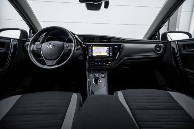 2016 TOYOTA AURIS - 10