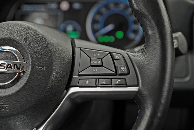 2021 NISSAN LEAF - 15
