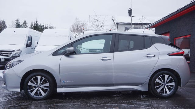 SJNFAAZE1U0076901 2019 NISSAN LEAF-3