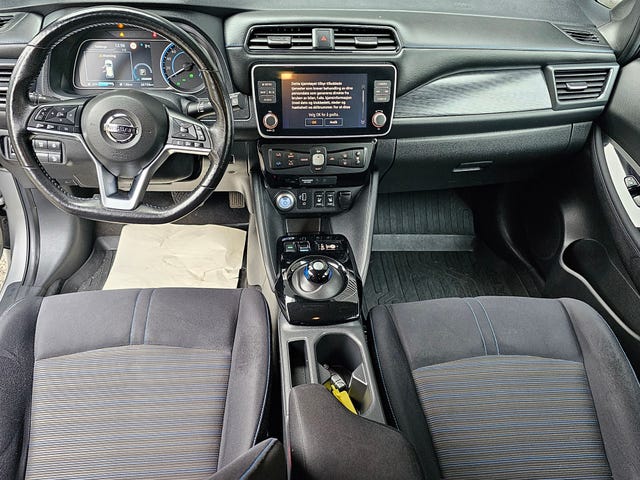 2019 NISSAN LEAF - 16