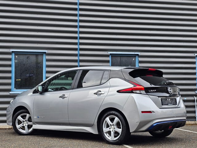 SJNFAAZE1U0070165 2019 NISSAN LEAF-3