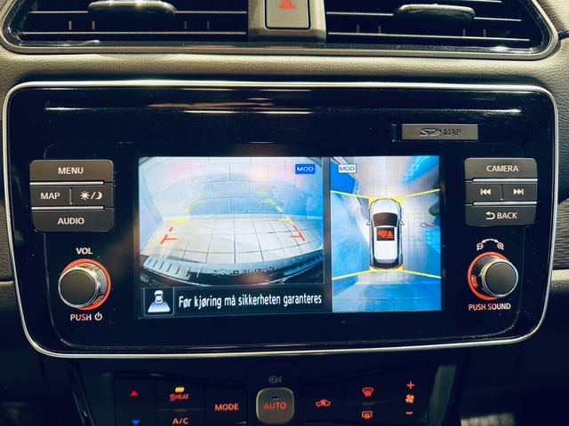 2019 NISSAN LEAF - 17