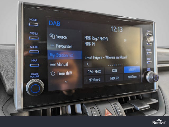 2021 TOYOTA RAV4 - 17
