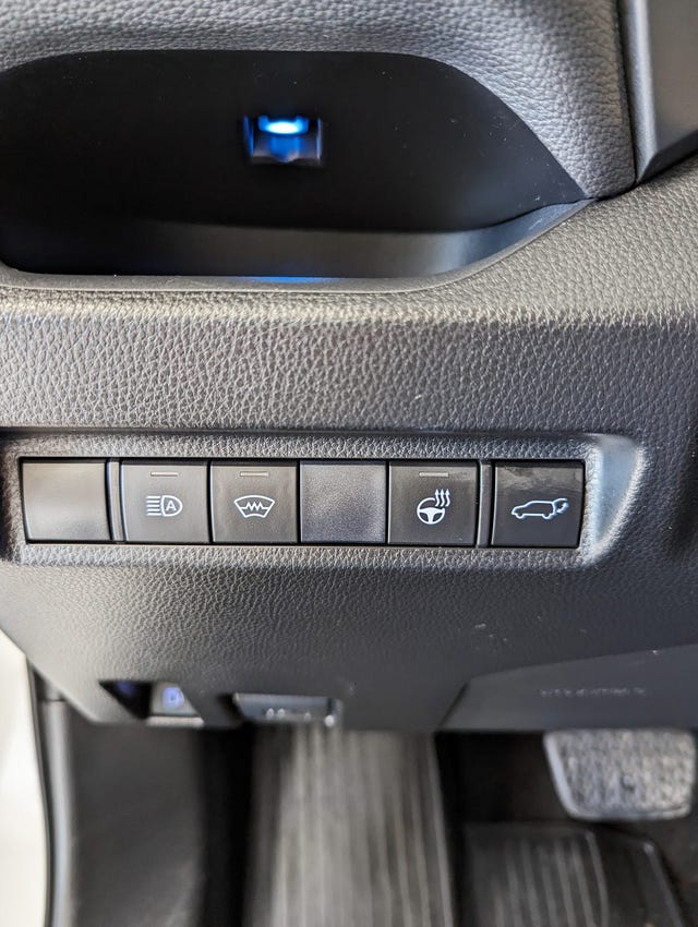 2021 TOYOTA RAV4 - 18
