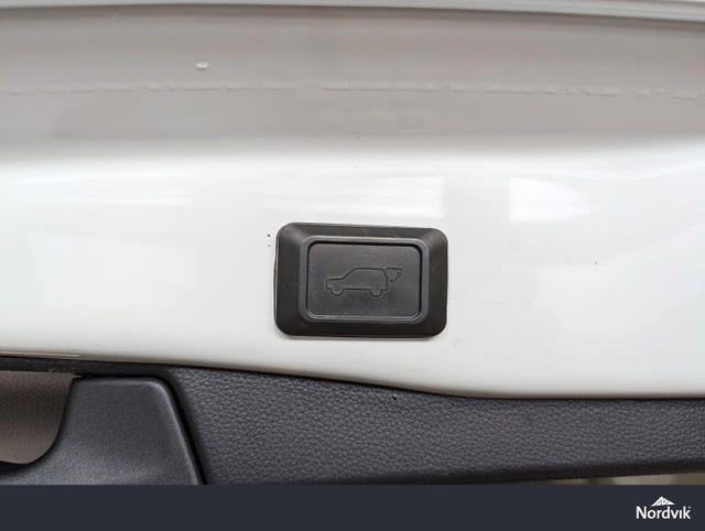 2021 TOYOTA RAV4 - 23