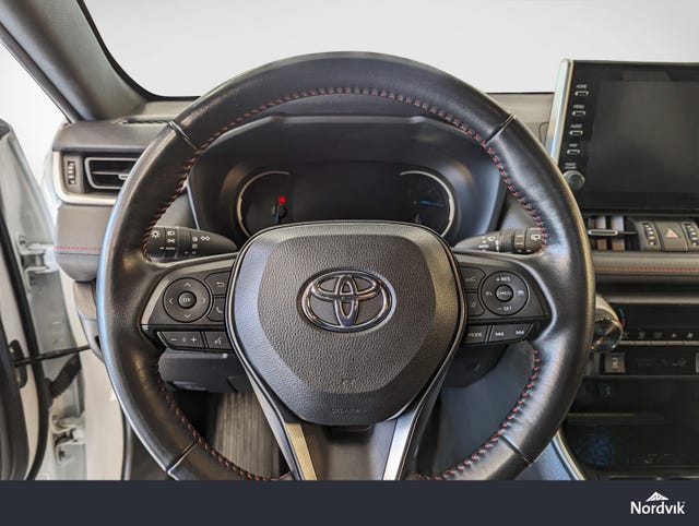 2021 TOYOTA RAV4 - 11