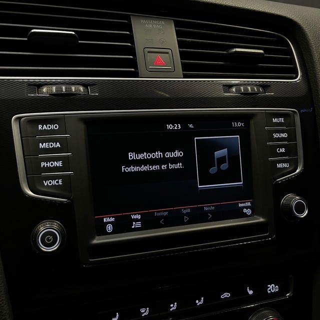 2015 VOLKSWAGEN GOLF - 40