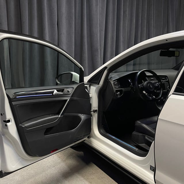 2015 VOLKSWAGEN GOLF - 24