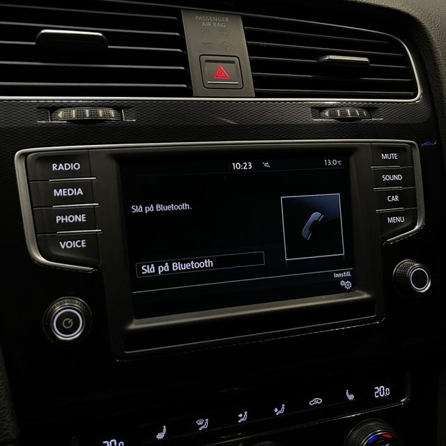 2015 VOLKSWAGEN GOLF - 39