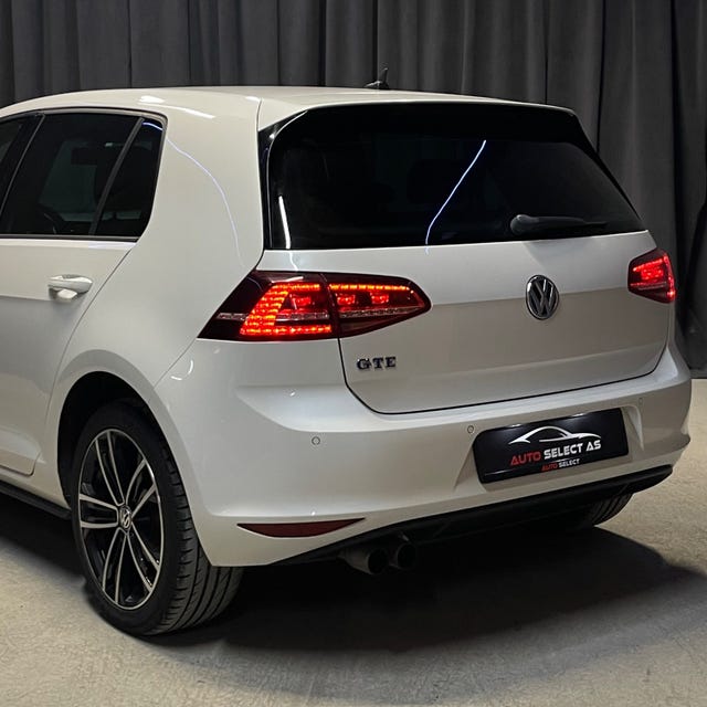 2015 VOLKSWAGEN GOLF - 12