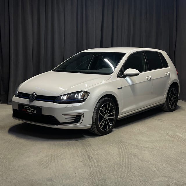 2015 VOLKSWAGEN GOLF - 9