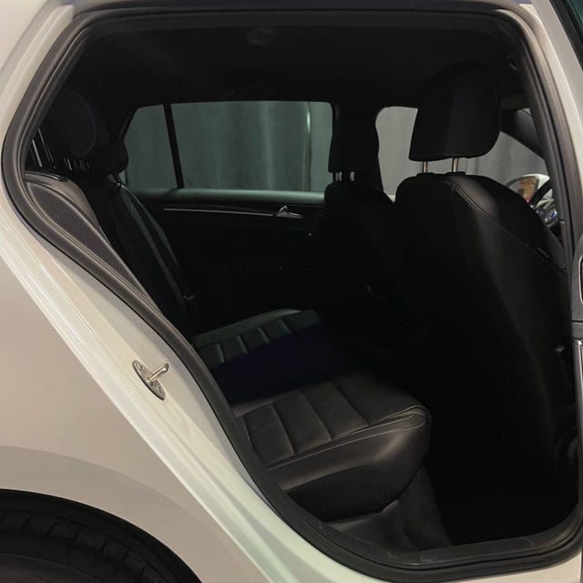 2015 VOLKSWAGEN GOLF - 21