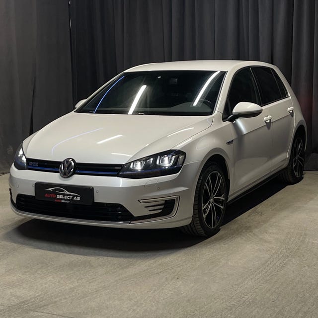 2015 VOLKSWAGEN GOLF - 8