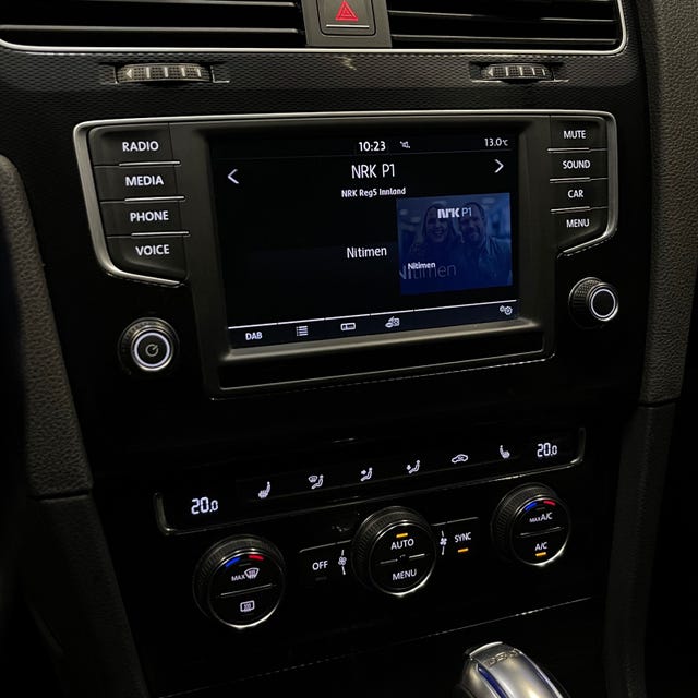 2015 VOLKSWAGEN GOLF - 33