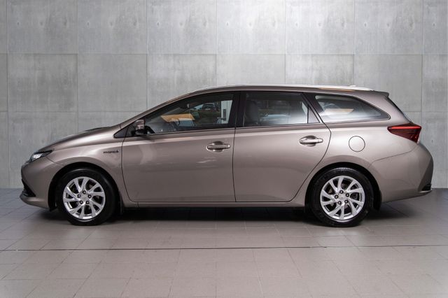 SB1ZS3JEX0E237180 2016 TOYOTA AURIS-1