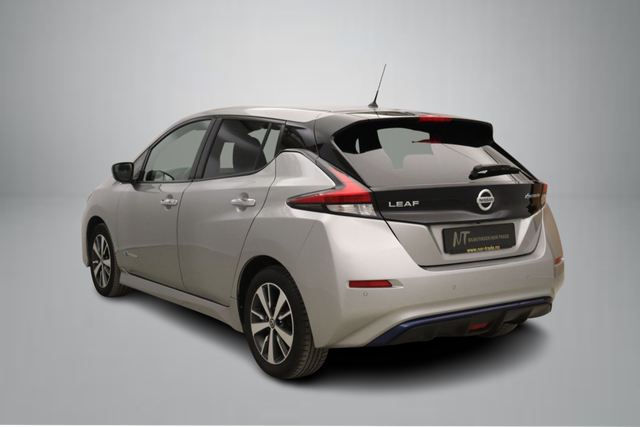 SJNFAAZE1U0057227 2019 NISSAN LEAF-4