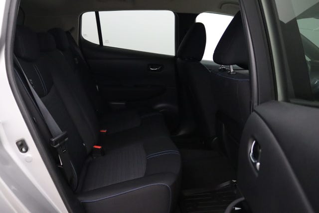 2019 NISSAN LEAF - 30