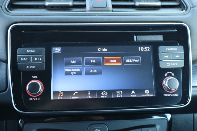 2019 NISSAN LEAF - 19