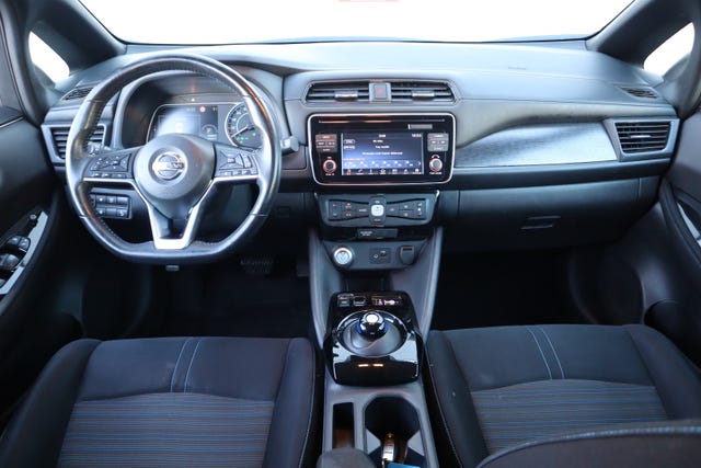 2019 NISSAN LEAF - 26