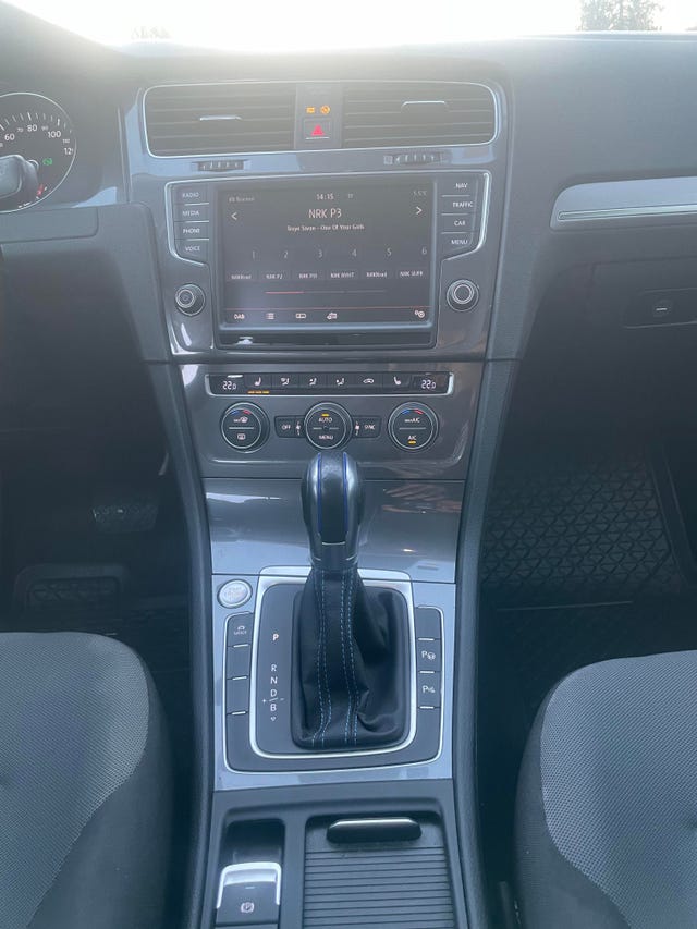 2015 VOLKSWAGEN GOLF - 14