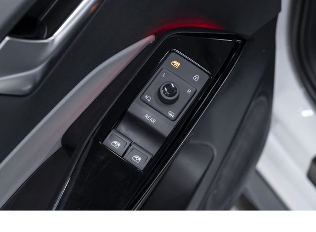 2021 VOLKSWAGEN ID.3 - 24