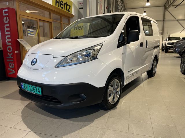 VSKYAAME0U0601567 2018 NISSAN E-NV200-0