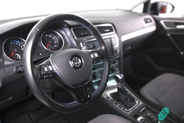 2015 VOLKSWAGEN GOLF - 17