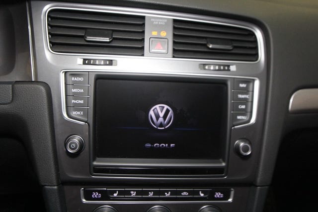 2015 VOLKSWAGEN GOLF - 21