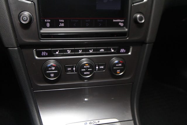 2015 VOLKSWAGEN GOLF - 22