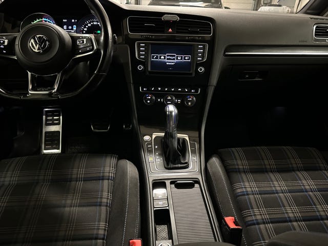 2015 VOLKSWAGEN GOLF - 22