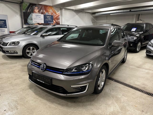 2015 VOLKSWAGEN GOLF - 11
