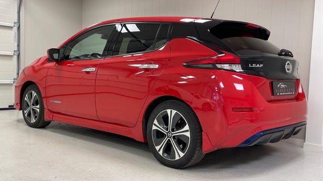2019 NISSAN LEAF - 12