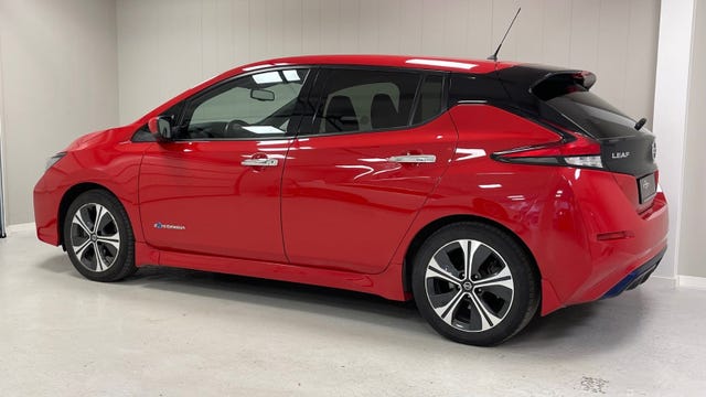 2019 NISSAN LEAF - 9