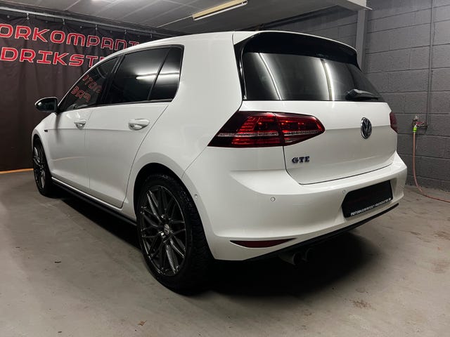 WVWZZZAUZFW025929 2015 VOLKSWAGEN GOLF-2