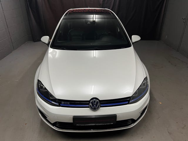 2015 VOLKSWAGEN GOLF - 11