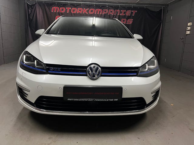 2015 VOLKSWAGEN GOLF - 10