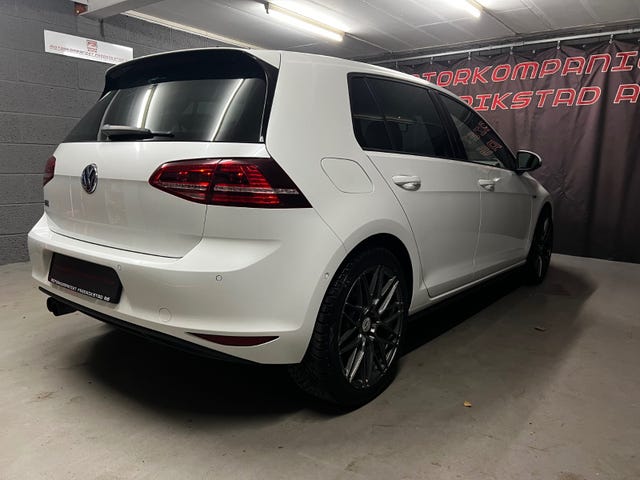 WVWZZZAUZFW025929 2015 VOLKSWAGEN GOLF-3