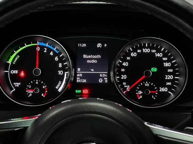 2015 VOLKSWAGEN GOLF - 18