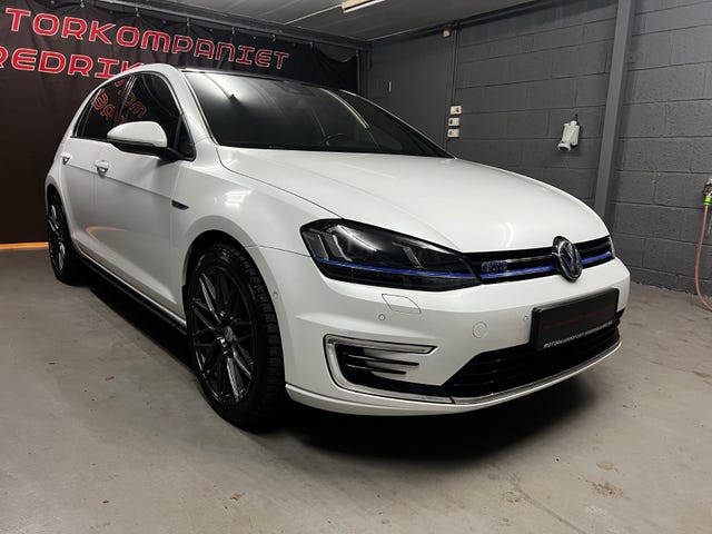 WVWZZZAUZFW025929 2015 VOLKSWAGEN GOLF-1