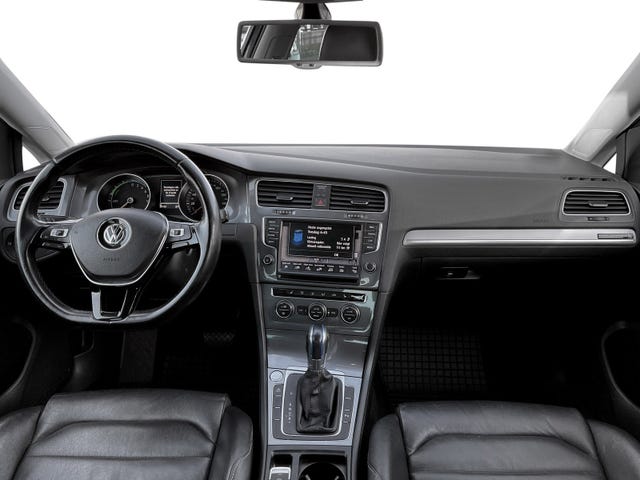 2015 VOLKSWAGEN GOLF - 10