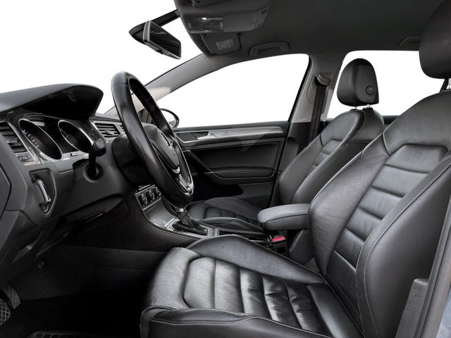 2015 VOLKSWAGEN GOLF - 9