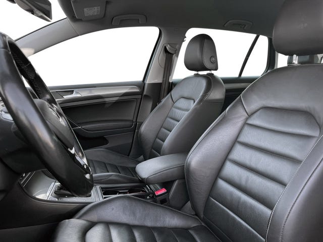 2015 VOLKSWAGEN GOLF - 18
